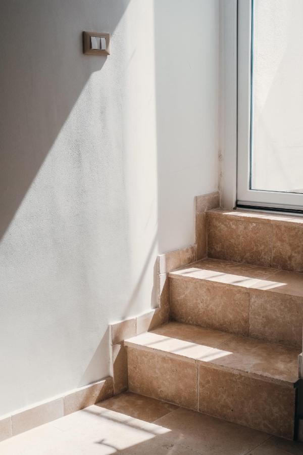 Tetti bianchi - DeVa's suite home Ostuni Esterno foto